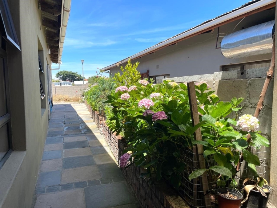 3 Bedroom Property for Sale in Mamre Western Cape